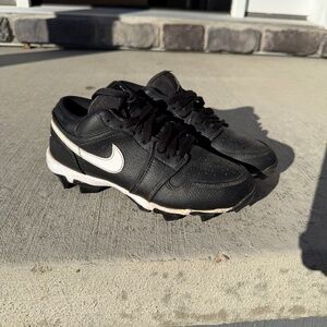 Youth JORDAN baseball cleats